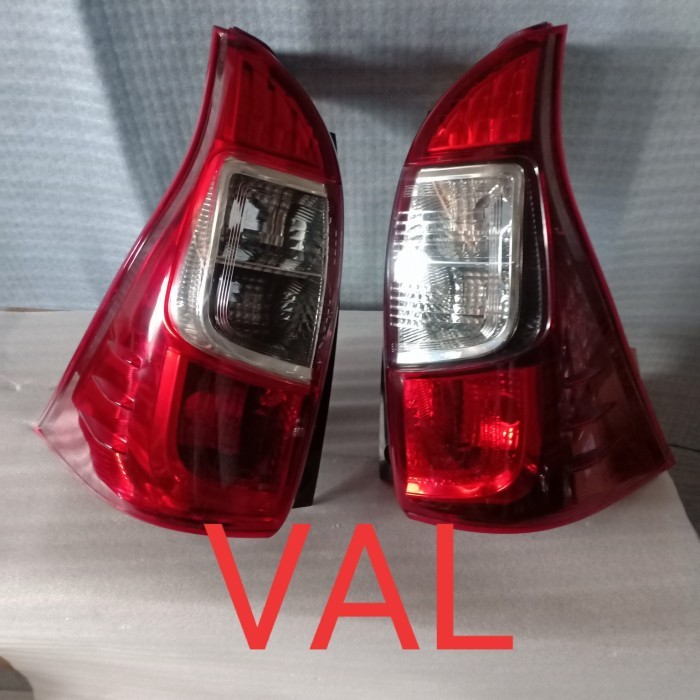 stoplamp lampu belakang Avanza Veloz