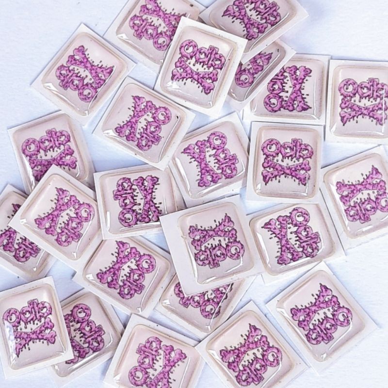 

Wrap* Stiker Vynil Lapis Resin Emblem Timbul B80 4 Wrap Skin Stiker Garksin CUSTOM Gratis (2pcs)