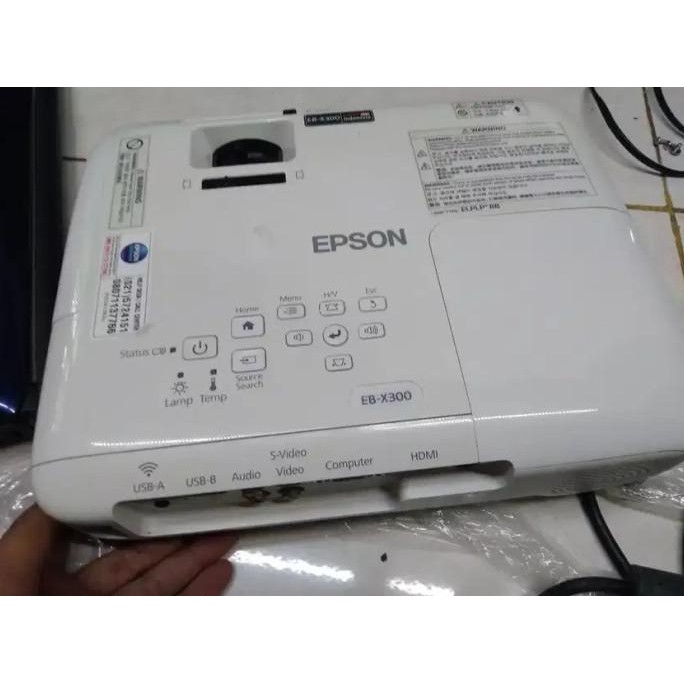 Proyektor Epson EB-X300