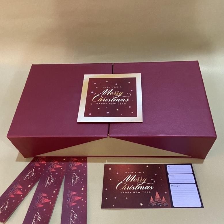 

HGT BOX NATAL KUE KERING ISI 3 / KOTAK HARDBOX CHRISTMAS HAMPERS