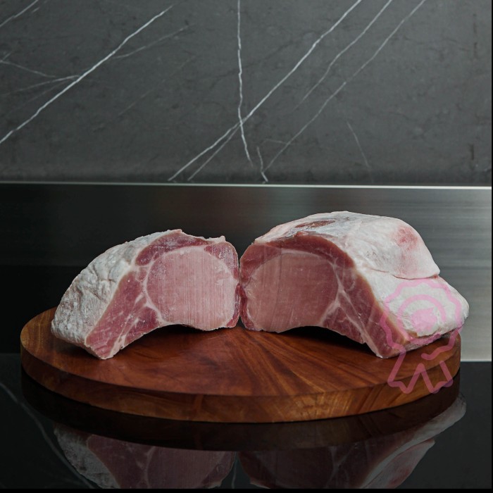 

Karbonat (Pork Loin) - Lokal 1KG (Frozen)