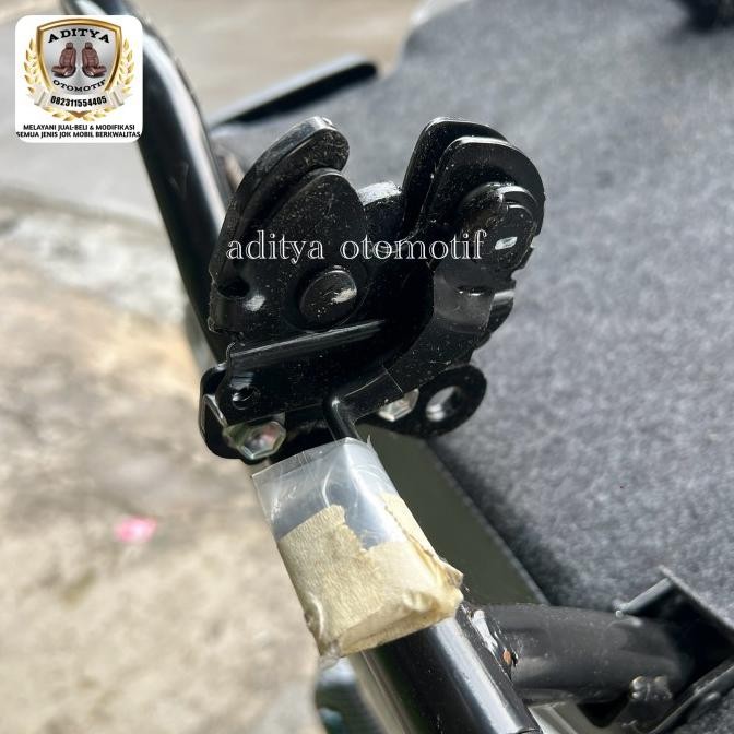 Lock Kunci Jok Kaki Bawah Jok Belakang Grand Max Luxio Ori Harga Khusus