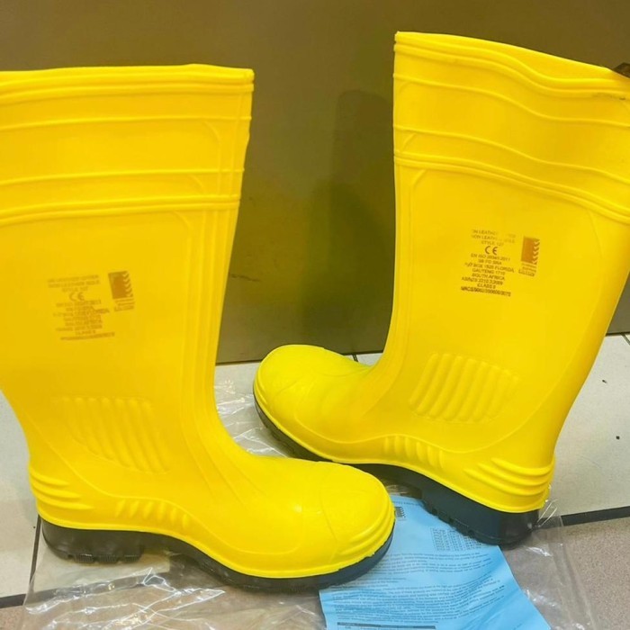 sepatu safety boot rubber inyati wayna / wayna inyati