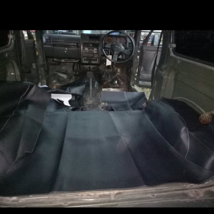 karpet dasar mobil jimny katana