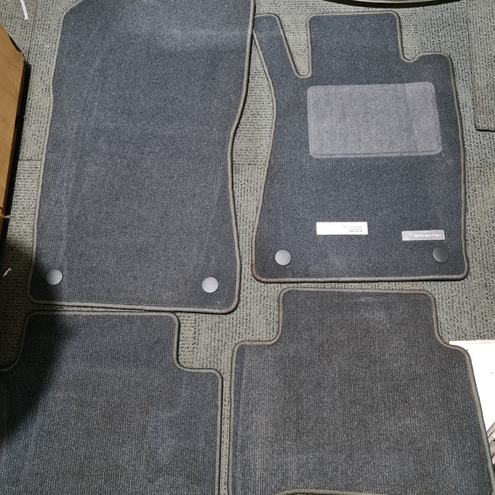 Karpet original Mercedes E240 E260 E280 W211