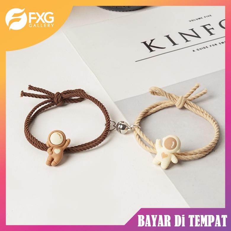 FXG - Gelang Couple Magnet Astronot 2Pcs Pasangan Sahabat Pria & Wanita Bestie GLG05