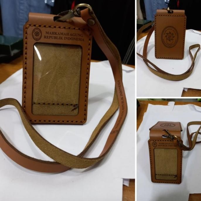 

TERMURAH - Name Tag/Holder Logo Mahkamah Agung (Asli kulit)