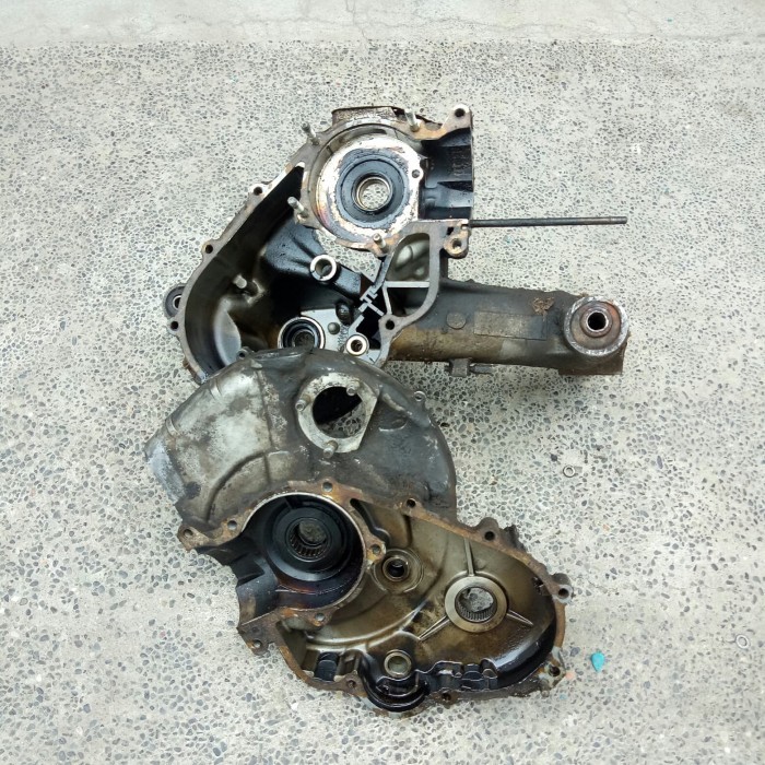 ] rengkes mesin vespa excel original mulus