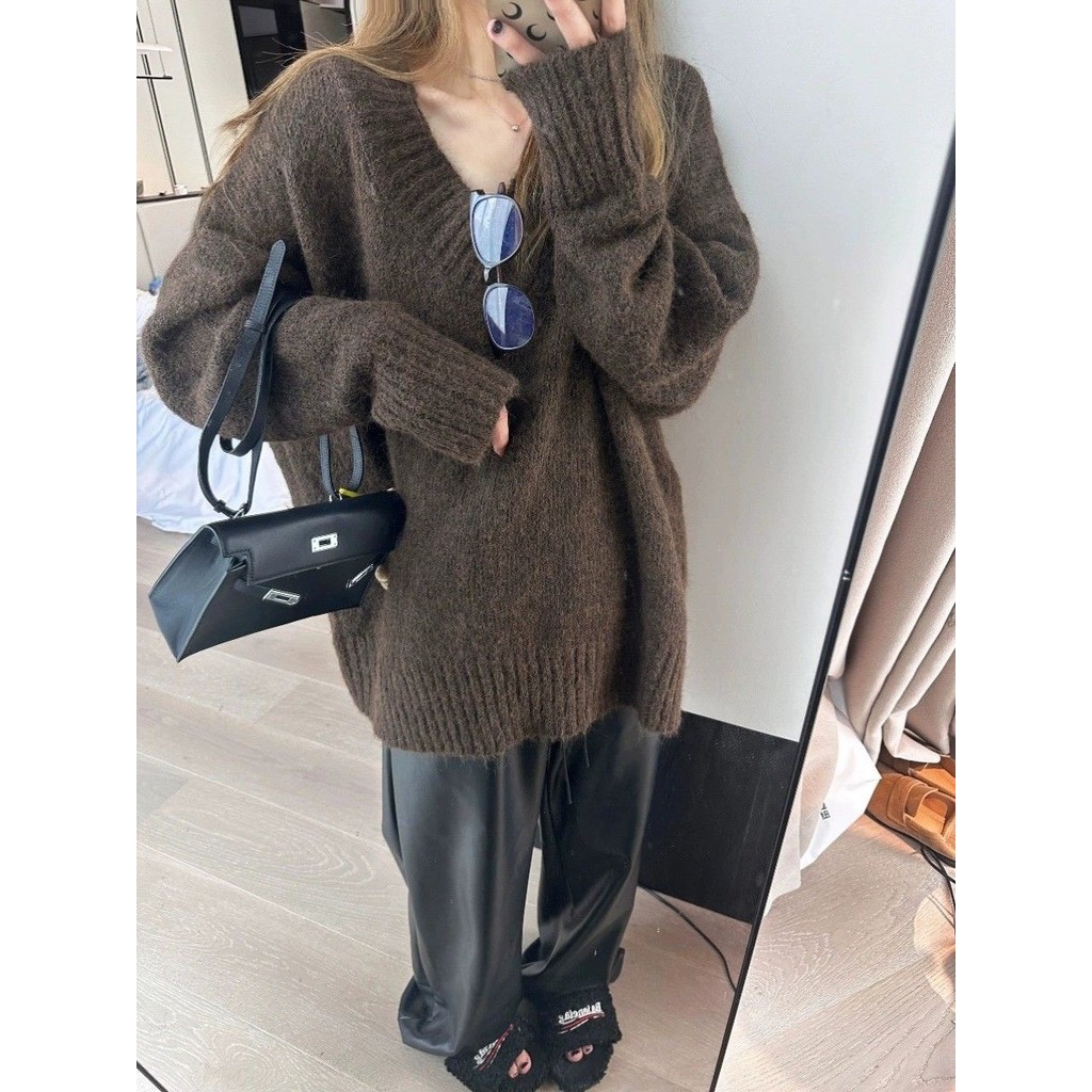 [Cream Winnie]Sweater Jepang longgar dan lembut dengan kerah V retro