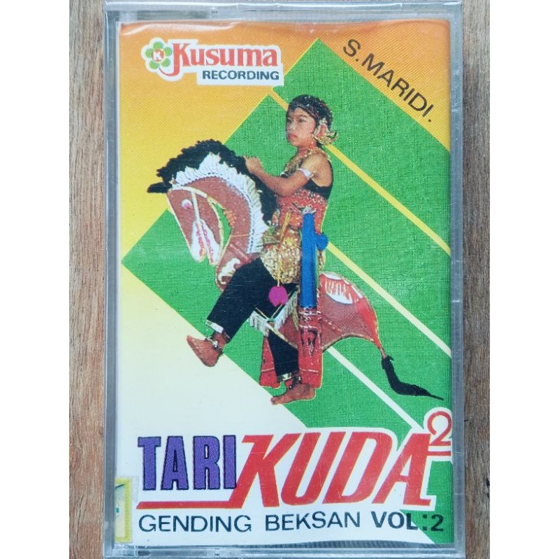 kaset pita tari kuda kuda