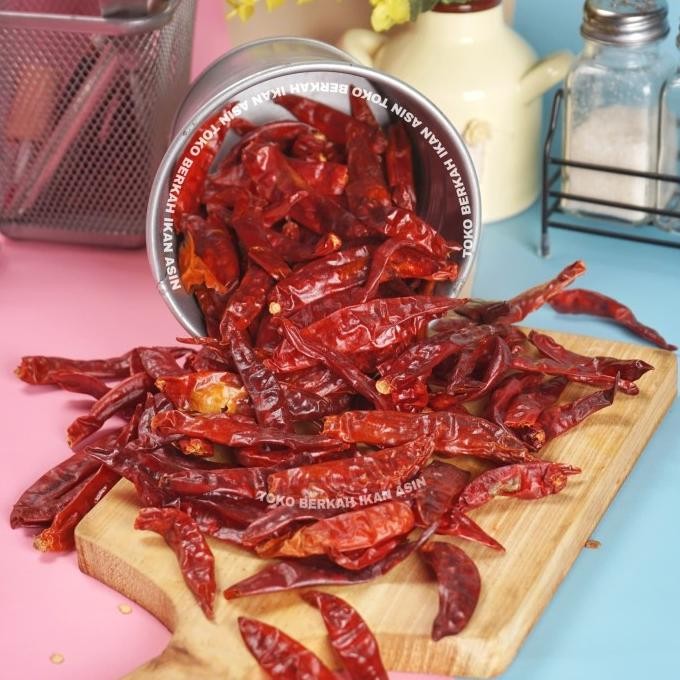 

Cabe Merah Kering / Cabai Merah Kering HM