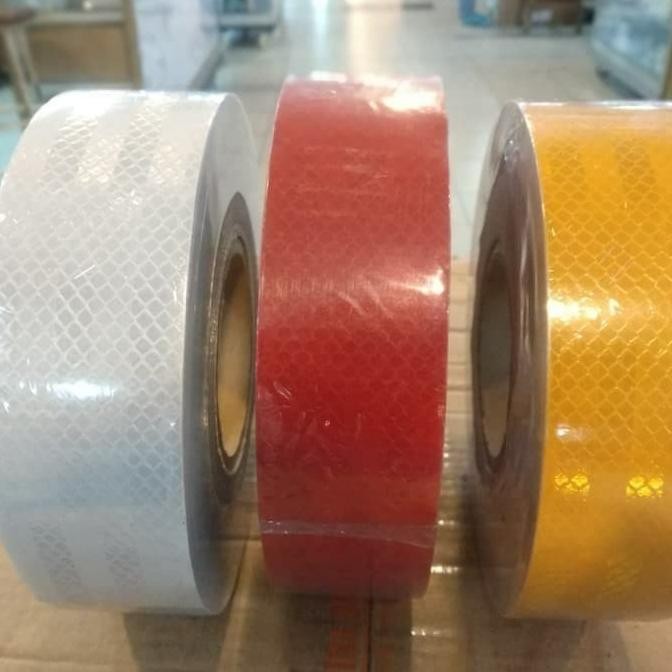 

Promo" Stiker Rambu Nyala Pemantul Cahaya - Reflektor - Reflektive 45M