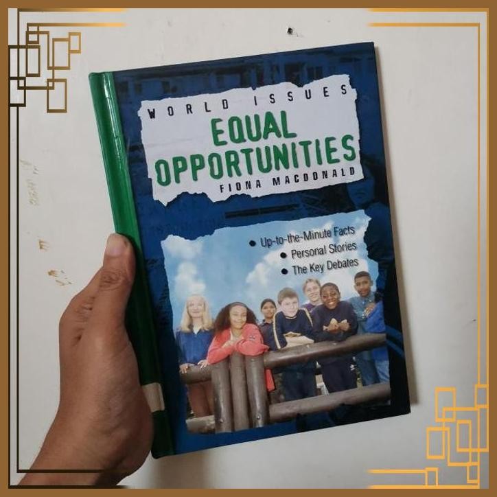 

[ADG] Buku Import World Issues Equal opportunities