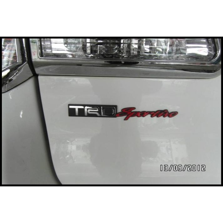 DISKON EMBLEM TRD SPORTIVO MODEL ORI 