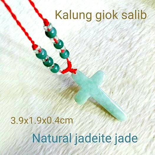 Azzatun - Kalung Salib Giok