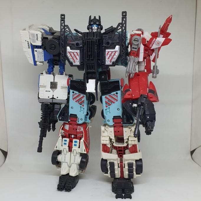 transformers combiner wars Defendsor ( Hasbro Original )