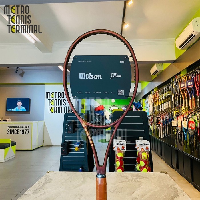 Wilson Pro Staff 97 v14 2023 / 2024 ( Raket Tenis Pro Staff )