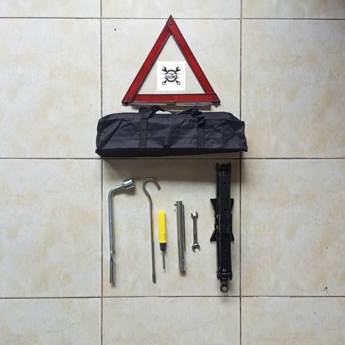 Tool Kit Set Kunci Dongkrak Ford Fiesta