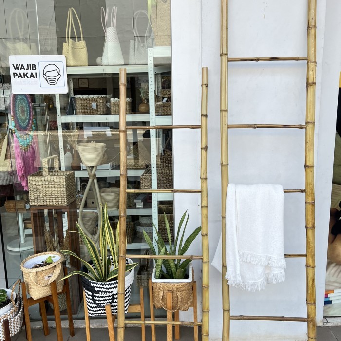 Tangga Bambu Aesthetic / Tangga Bambu Dekorasi TB01