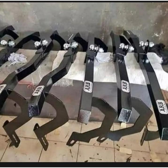 Towing Bar Besi Bumper Belakang Mobil Innova Old