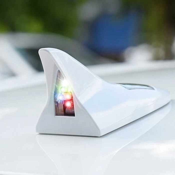 LAMPU VARIASI LED PENANDA EMERGENCY ATAP BELAKANG MOBIL MODEL SIRIP HIU OTOMATIS DAYA SOLAR CELL