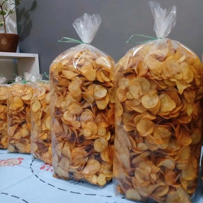 

Ready Gas!!! Keripik Kentang Rasa Bawang Pedas Asli Garut Curah Kiloan 1Kg