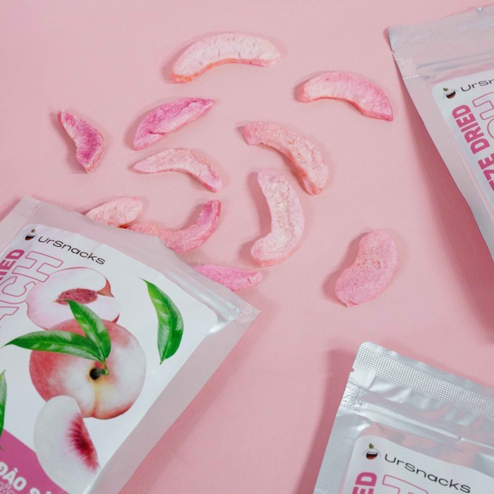 

Ready Gas!!! Ursnacks Bundle Of 2 - Freeze Dried Peach 30Gr + Freeze Dried Strawberry 22Gr