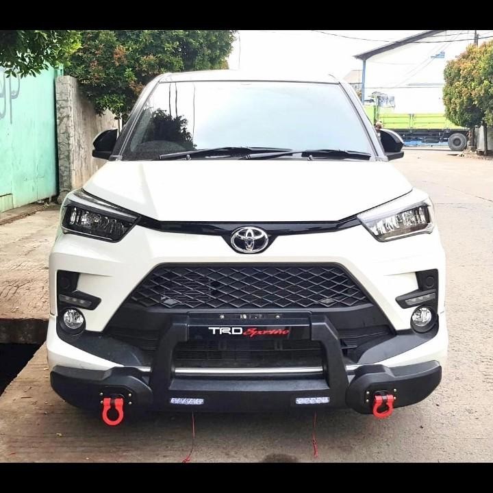 Tanduk Bumper Depan Toyota Raize Model Giga