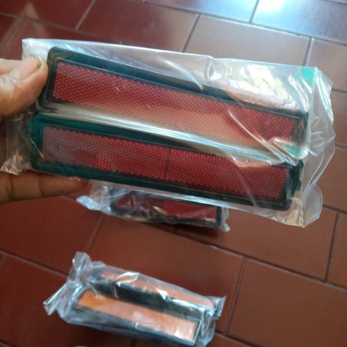 NEW bmw e30 side marker lamp