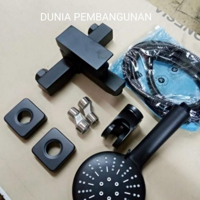 Kran shower panas dingin kotak stainless / kran panas dingin hitam