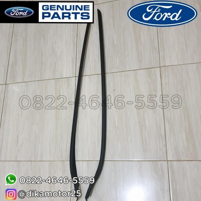 Termurah  List Kaca / Pelipit Kaca Depan Ford Fiesta