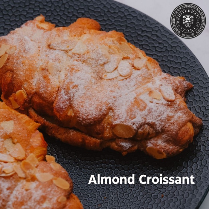 

Legend - Almond Croissant Mediterranea Store