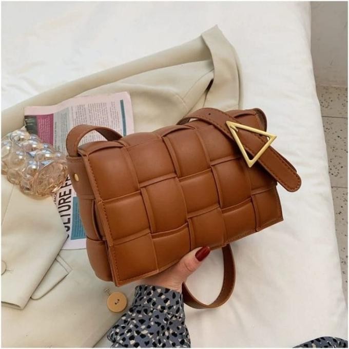 

familytoys TAS KOTAK KOTAK Tas selempang kotak tas fashion wanita tas