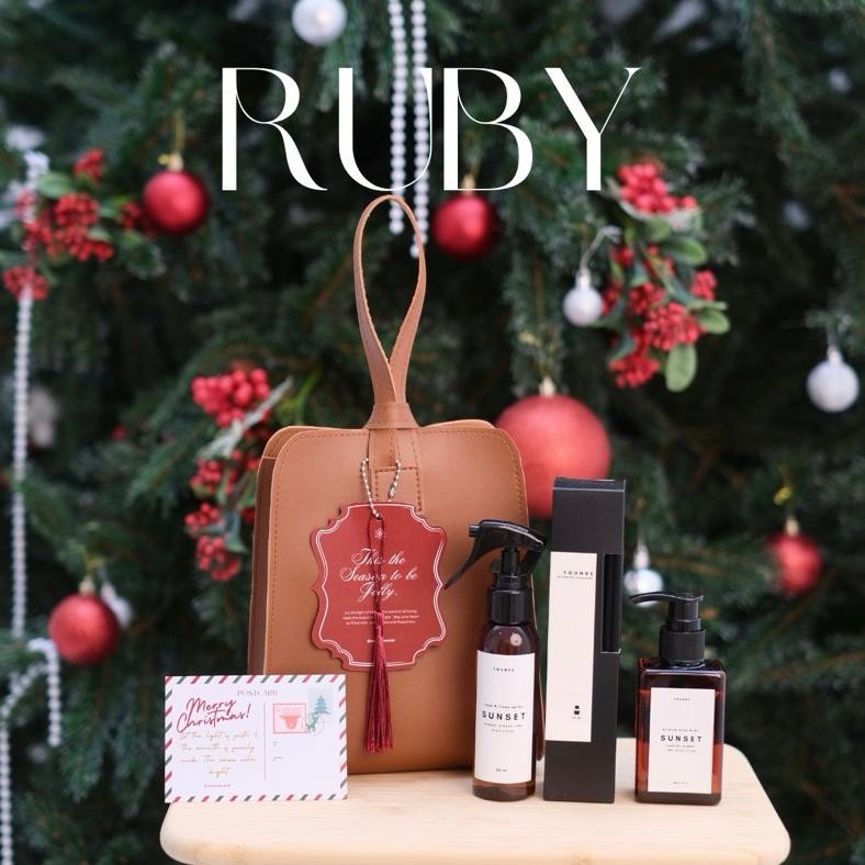 

RUBY - HAMPERS CHRISTMAS 2024