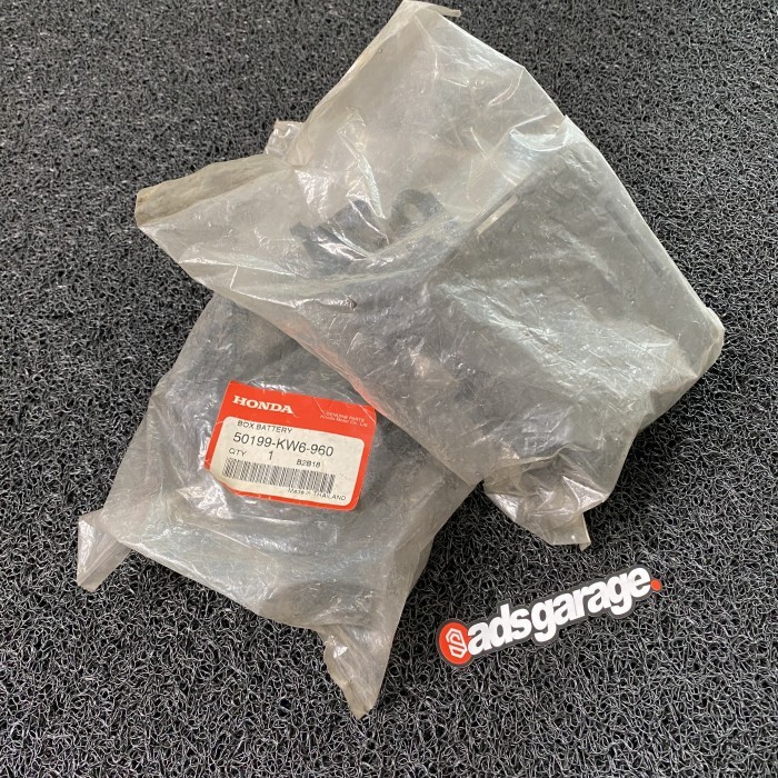 Box Aki NSR RR ASTRA original / NOS