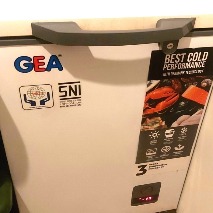 FREEZER GEA 100 LITER