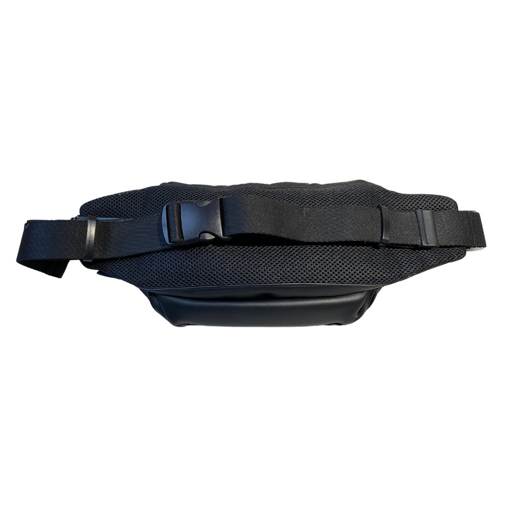 Tas Pinggang / Waist Bag Kulit Pria Cardinal VEGVF00093P 01A Hitam