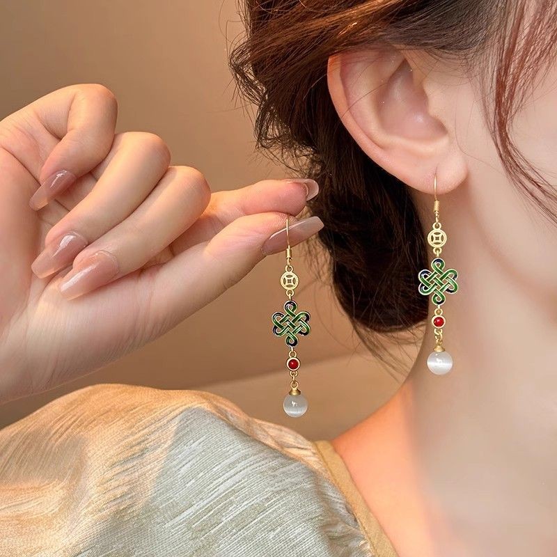 Anting Rumbai Wanita Model Panjang dengan Kait Telinga