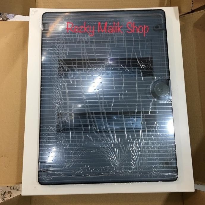 Box Panel MCB 24 group Hager inbow VF212TM