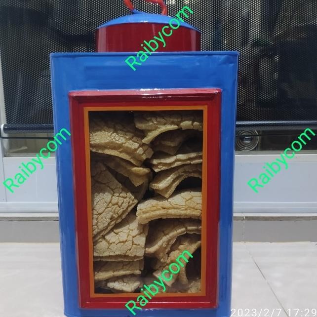 

Kerupuk Coklat Besar Matang Isi 30 Pcs Kaleng Kaca Krupuk Warung Jadul