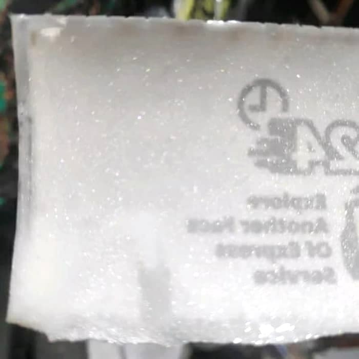 CAT PU PUTIH METALLIC XYRALLIC XYRALIC 250ML - XERALIC WHITE METALIC