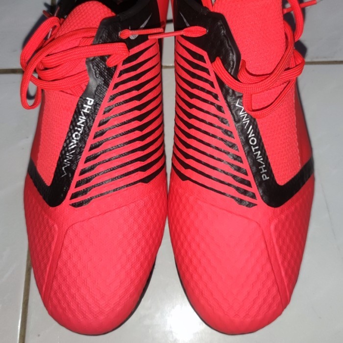 SEPATU BOLA NIKE PHANTOM VENOM ACADEMY FG CRIMSON BRIGHT