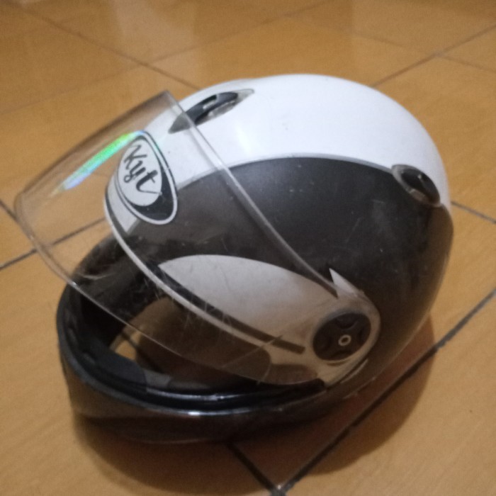 HELM FULL FACE KYT HIJAU MINUS