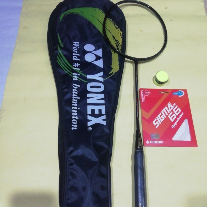 Raket Badminton Carbonex 35