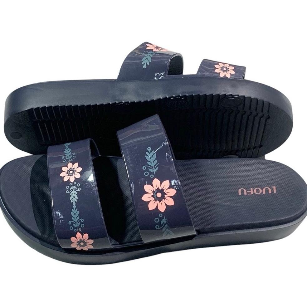 Luofu Sandal Selop Ban Dua Bunga Karet Wanita E7199C-Bre97 (L3)