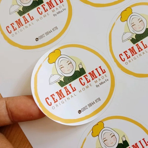 Stiker Label Merk Produk Makanan Nastar Keripik