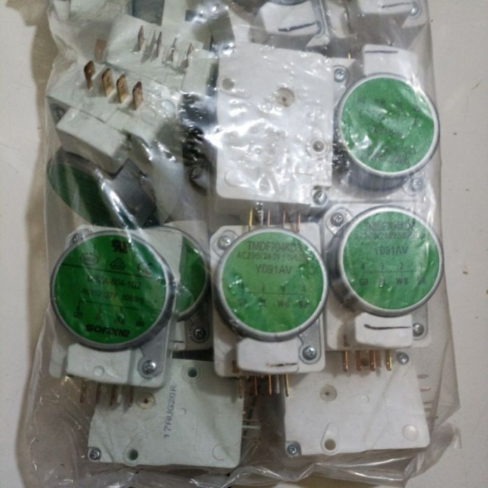 TIMER KULKAS TOSHIBA 2 PINTU