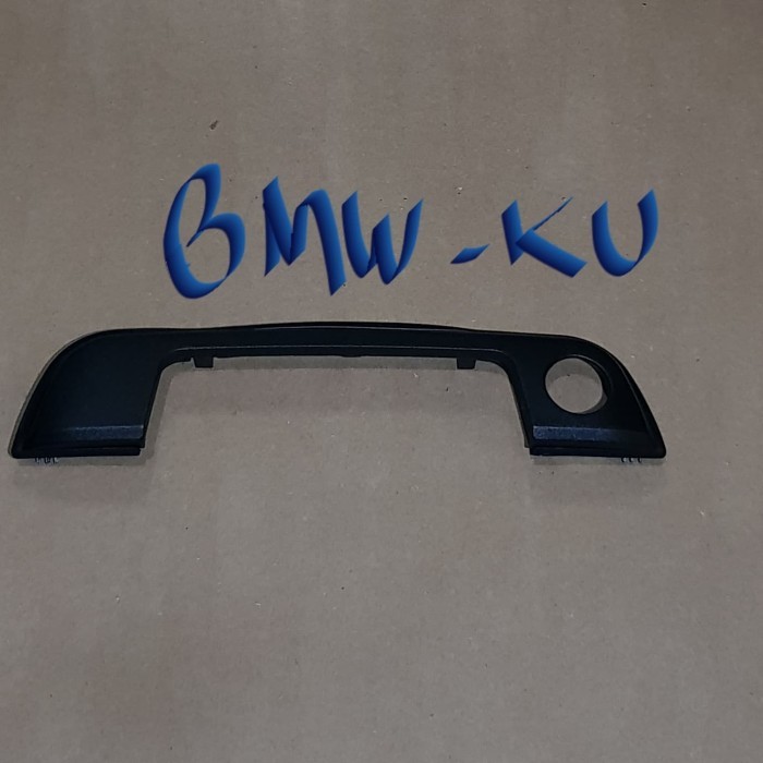COVER FRAME HANDLE PINTU LUAR BMW E36