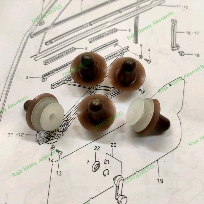 KANCING DOORTRIM DEPAN SUZUKI JIMNY