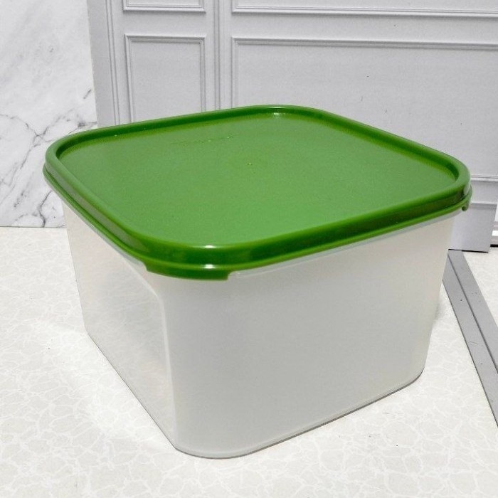 SALE MM Square 2,6L Tupperware wadah hijau serbaguna